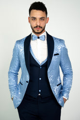 Abito taglio smoking damascato celeste